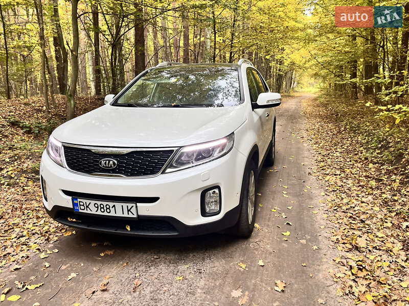 Позашляховик / Кросовер Kia Sorento 2014 в Радивиліві