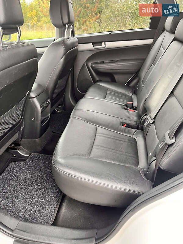 Позашляховик / Кросовер Kia Sorento 2014 в Радивиліві