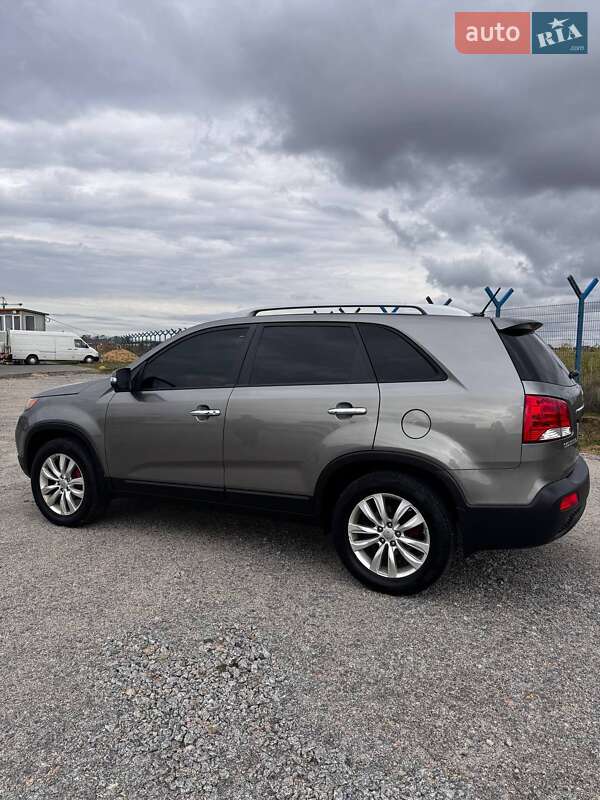 Позашляховик / Кросовер Kia Sorento 2012 в Одесі