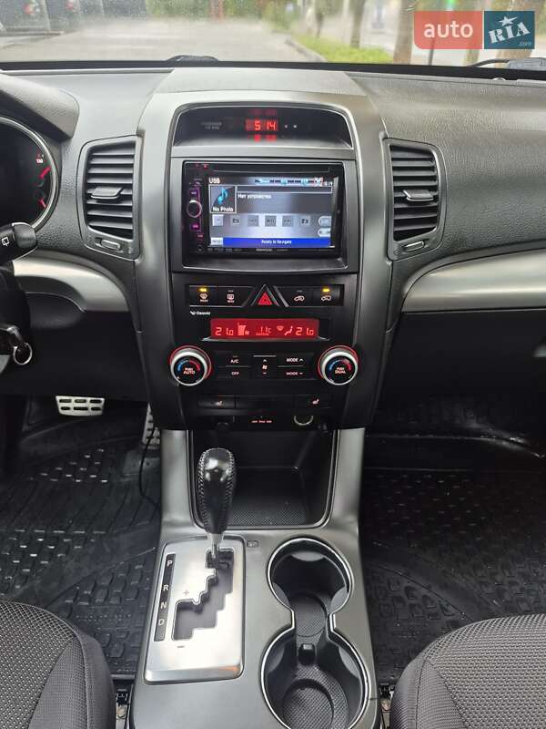 Внедорожник / Кроссовер Kia Sorento 2010 в Луцке фото 14 Внедорожник / Кроссовер Kia Sorento 2010 в Луцке