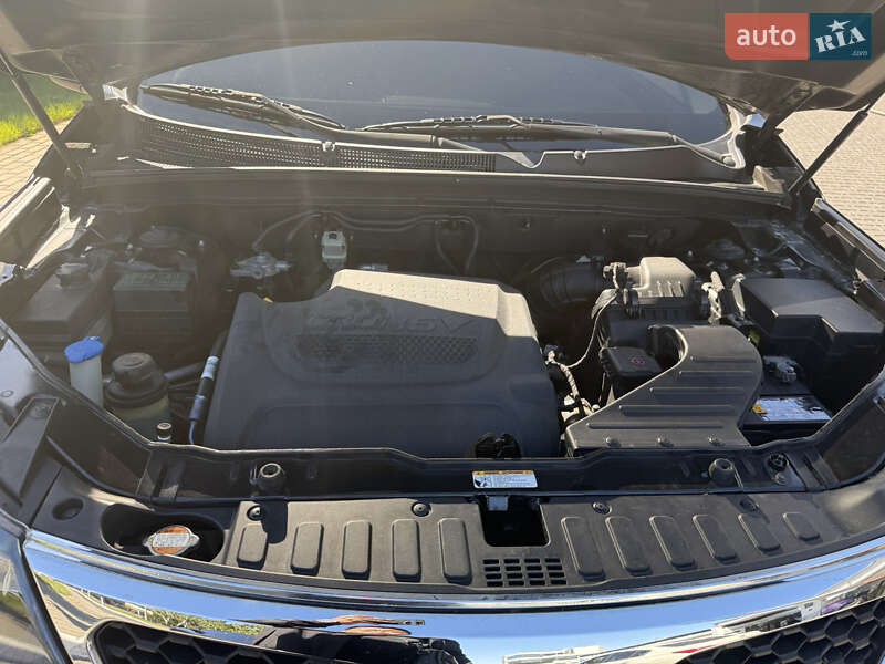 Позашляховик / Кросовер Kia Sorento 2011 в Одесі