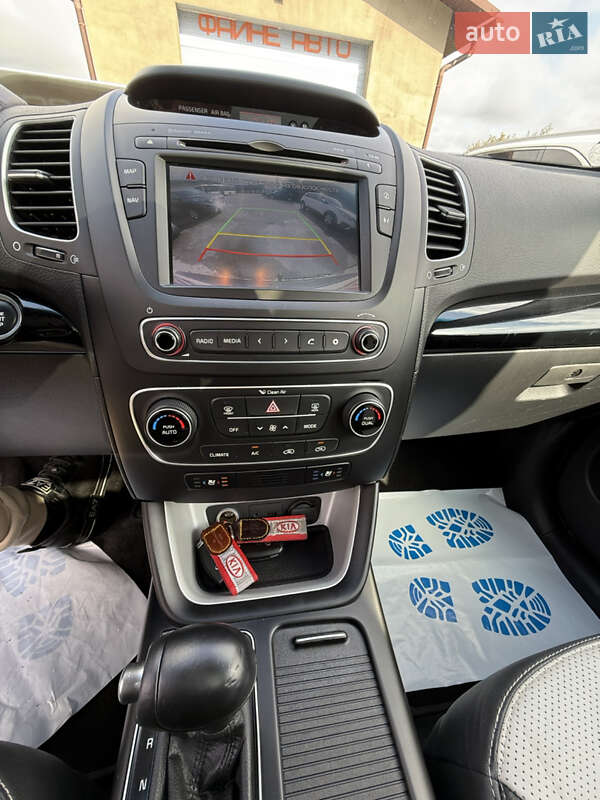 Позашляховик / Кросовер Kia Sorento 2015 в Івано-Франківську фото 23 Позашляховик / Кросовер Kia Sorento 2015 в Івано-Франківську