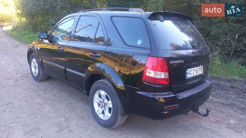 Внедорожник / Кроссовер Kia Sorento 2002 в Межгорье