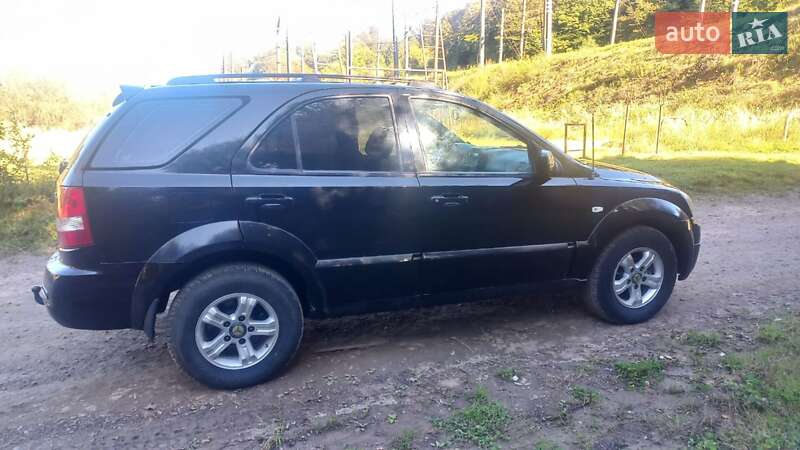 Внедорожник / Кроссовер Kia Sorento 2002 в Межгорье