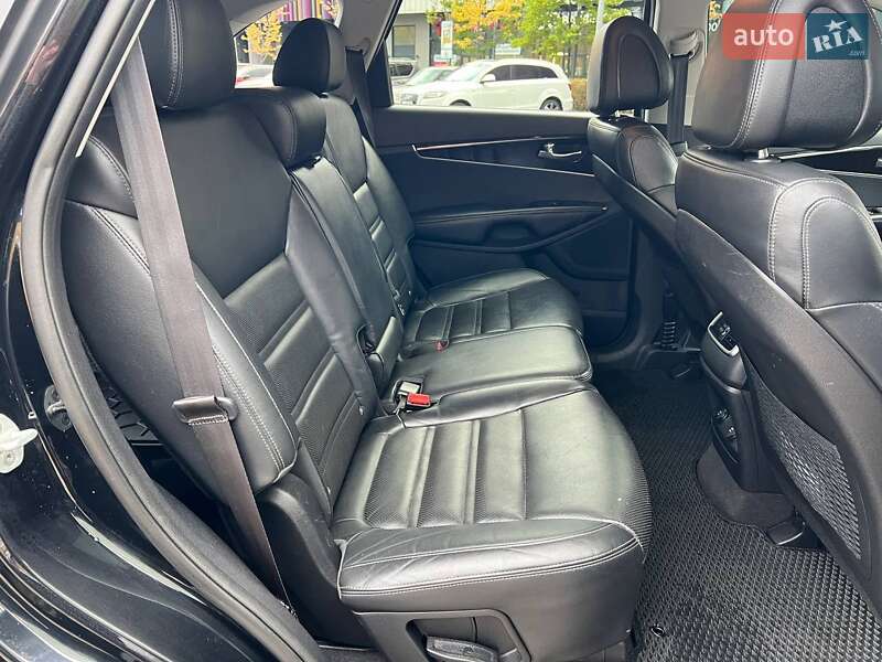 Внедорожник / Кроссовер Kia Sorento 2015 в Киеве фото 11 Внедорожник / Кроссовер Kia Sorento 2015 в Киеве