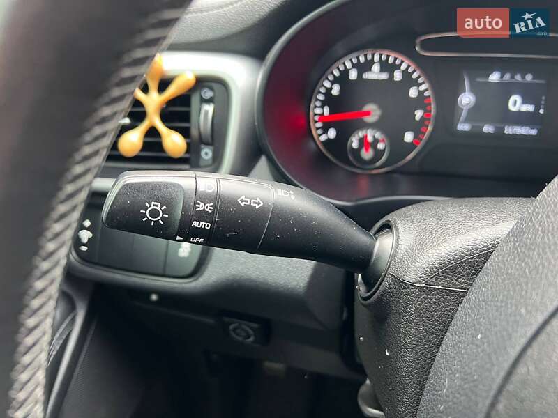 Внедорожник / Кроссовер Kia Sorento 2015 в Киеве фото 14 Внедорожник / Кроссовер Kia Sorento 2015 в Киеве