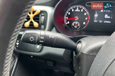 Внедорожник / Кроссовер Kia Sorento 2015 в 