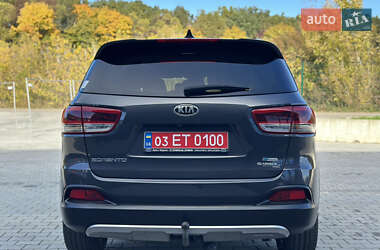 Позашляховик / Кросовер Kia Sorento 2016 в  фото 7 Позашляховик / Кросовер Kia Sorento 2016 в