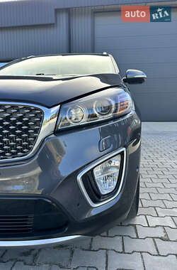 Позашляховик / Кросовер Kia Sorento 2016 в  фото 12 Позашляховик / Кросовер Kia Sorento 2016 в