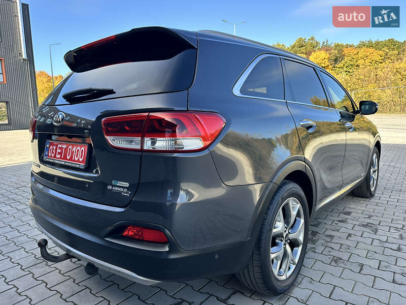 Внедорожник / Кроссовер Kia Sorento 2016 в Дубно