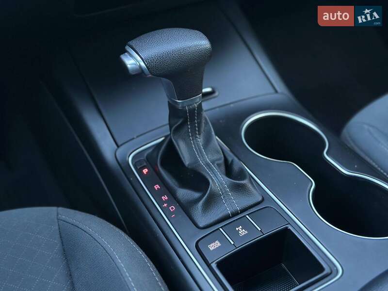 Внедорожник / Кроссовер Kia Sorento 2019 в Киеве фото 26 Внедорожник / Кроссовер Kia Sorento 2019 в Киеве