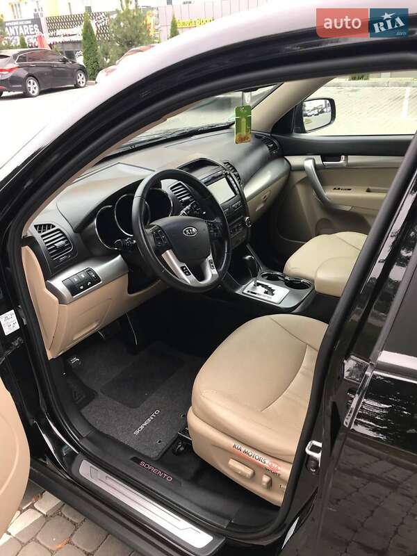 Позашляховик / Кросовер Kia Sorento 2012 в Вінниці