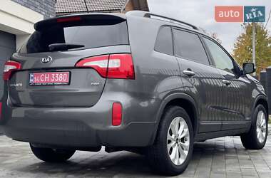 Позашляховик / Кросовер Kia Sorento 2013 в  фото 13 Позашляховик / Кросовер Kia Sorento 2013 в