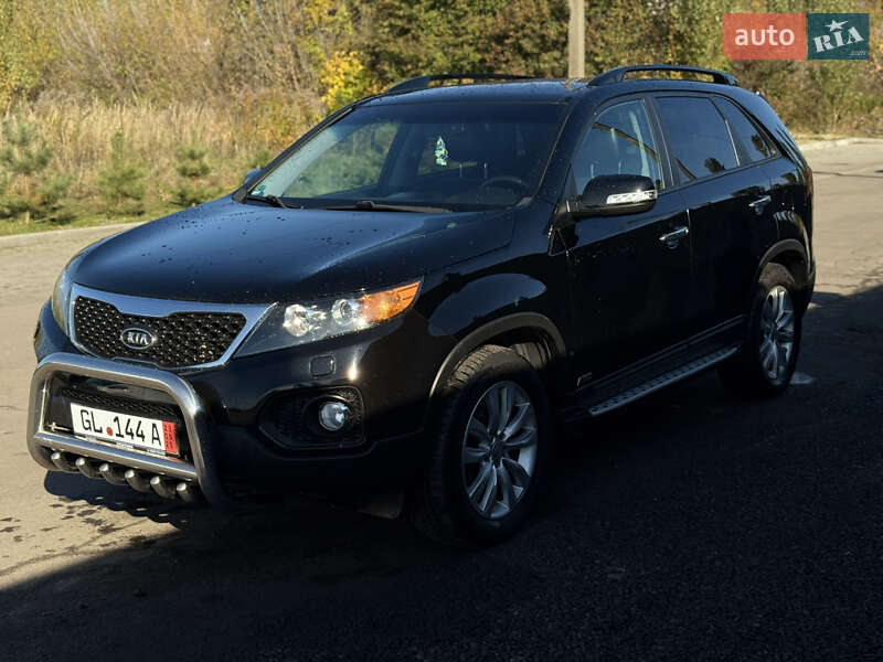 Позашляховик / Кросовер Kia Sorento 2011 в Рівному