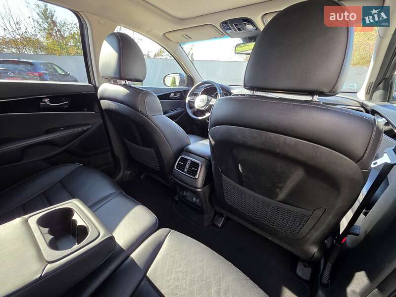 Позашляховик / Кросовер Kia Sorento 2019 в Івано-Франківську фото 86 Позашляховик / Кросовер Kia Sorento 2019 в Івано-Франківську