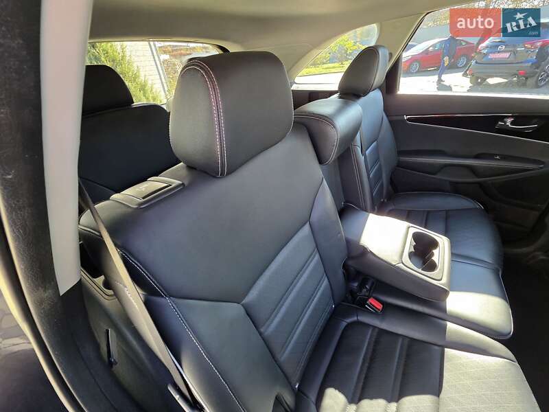 Позашляховик / Кросовер Kia Sorento 2019 в Івано-Франківську фото 120 Позашляховик / Кросовер Kia Sorento 2019 в Івано-Франківську