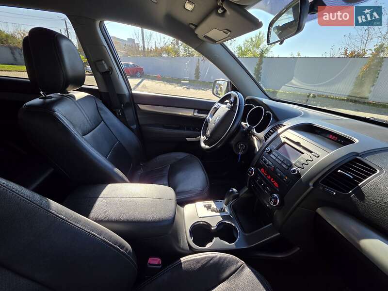 Позашляховик / Кросовер Kia Sorento 2012 в Івано-Франківську фото 35 Позашляховик / Кросовер Kia Sorento 2012 в Івано-Франківську