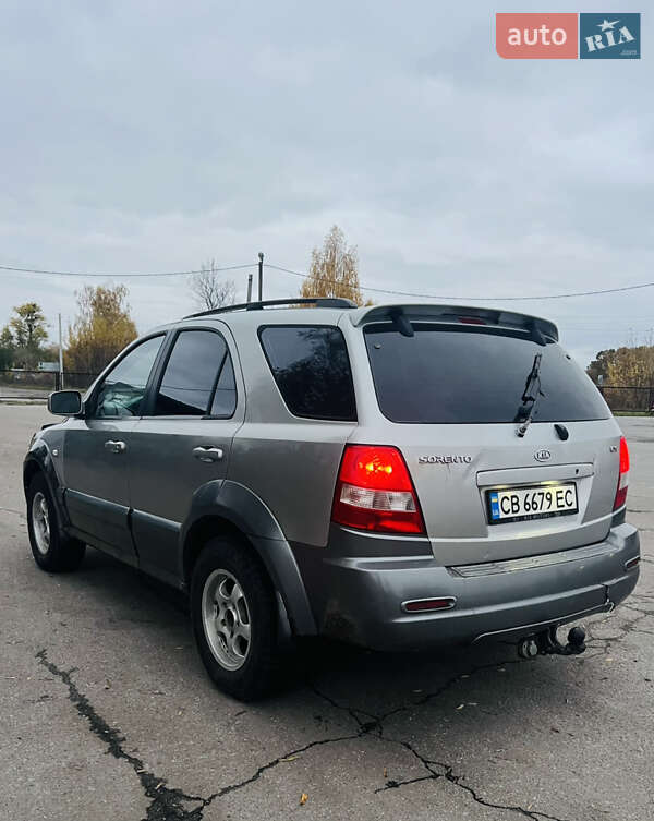 Внедорожник / Кроссовер Kia Sorento 2003 в Соснице