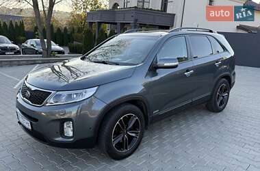Внедорожник / Кроссовер Kia Sorento 2013 в Черновцах