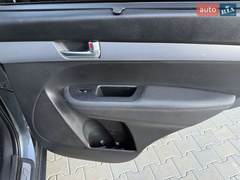 Позашляховик / Кросовер Kia Sorento 2013 в Чернівцях фото 7 Позашляховик / Кросовер Kia Sorento 2013 в Чернівцях