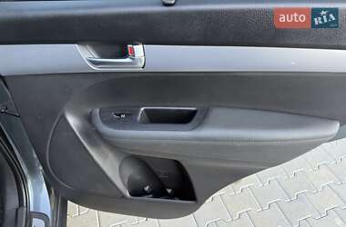 Внедорожник / Кроссовер Kia Sorento 2013 в 