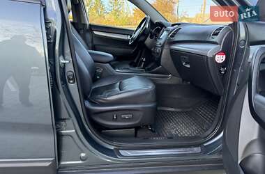 Внедорожник / Кроссовер Kia Sorento 2013 в 