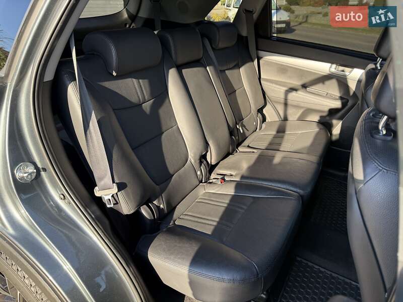 Позашляховик / Кросовер Kia Sorento 2013 в Чернівцях фото 72 Позашляховик / Кросовер Kia Sorento 2013 в Чернівцях