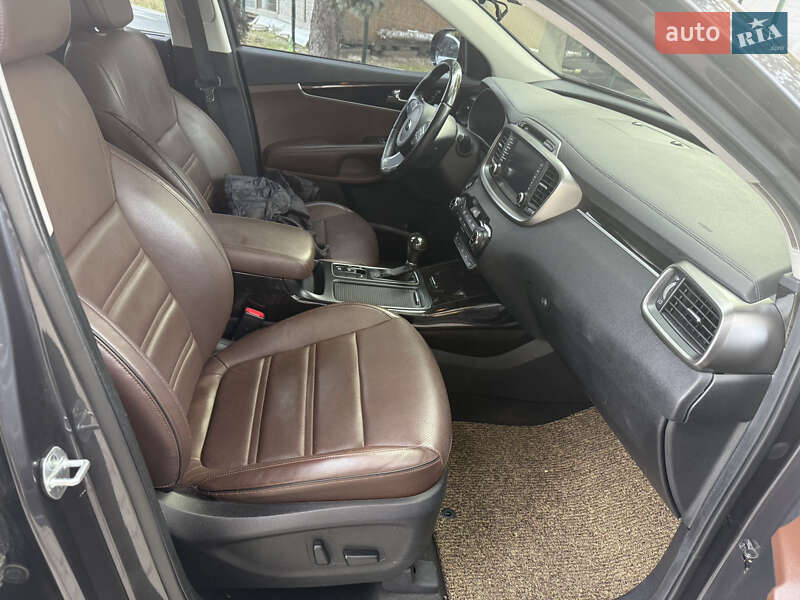 Позашляховик / Кросовер Kia Sorento 2015 в Одесі