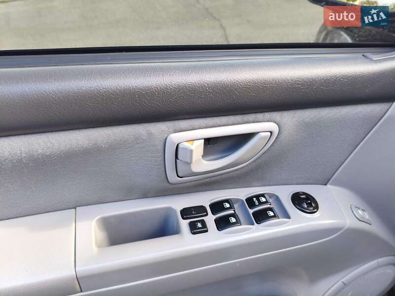 Внедорожник / Кроссовер Kia Sorento 2008 в Кролевце