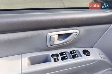 Позашляховик / Кросовер Kia Sorento 2008 в  фото 25 Позашляховик / Кросовер Kia Sorento 2008 в