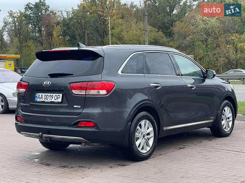 Позашляховик / Кросовер Kia Sorento 2017 в Києві фото 3 Позашляховик / Кросовер Kia Sorento 2017 в Києві
