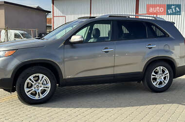 Внедорожник / Кроссовер Kia Sorento 2011 в 