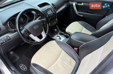 Внедорожник / Кроссовер Kia Sorento 2010 в 
