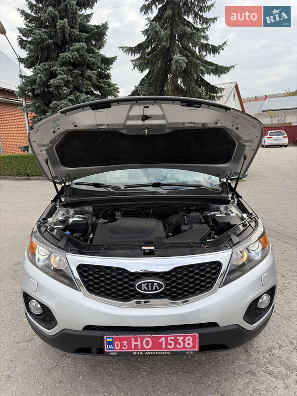 Позашляховик / Кросовер Kia Sorento 2010 в Кременці фото 44 Позашляховик / Кросовер Kia Sorento 2010 в Кременці