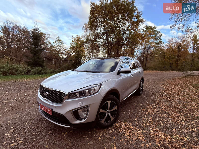 Позашляховик / Кросовер Kia Sorento 2016 в Стрию