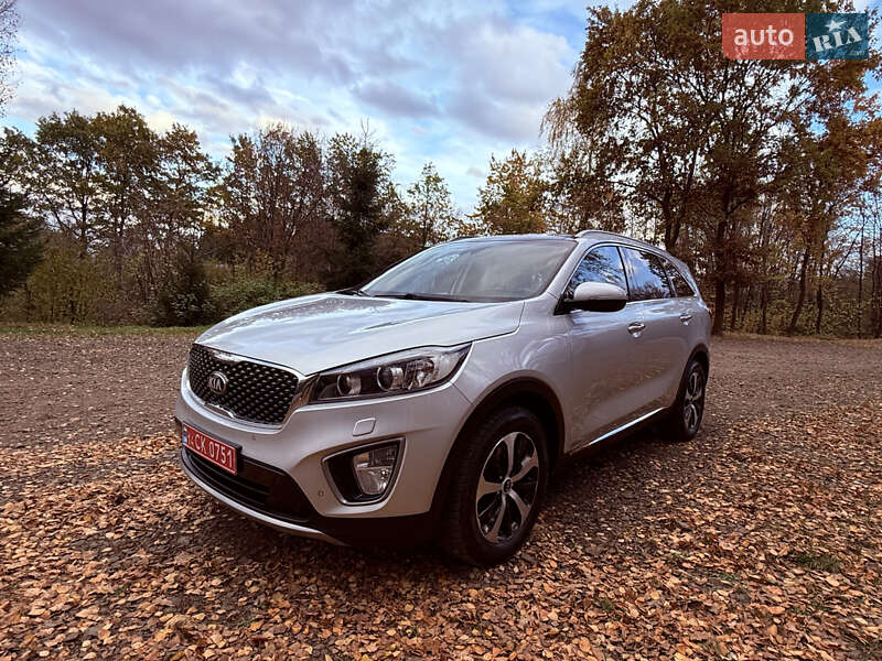 Позашляховик / Кросовер Kia Sorento 2016 в Стрию