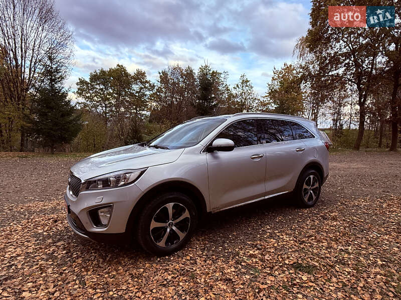 Позашляховик / Кросовер Kia Sorento 2016 в Стрию