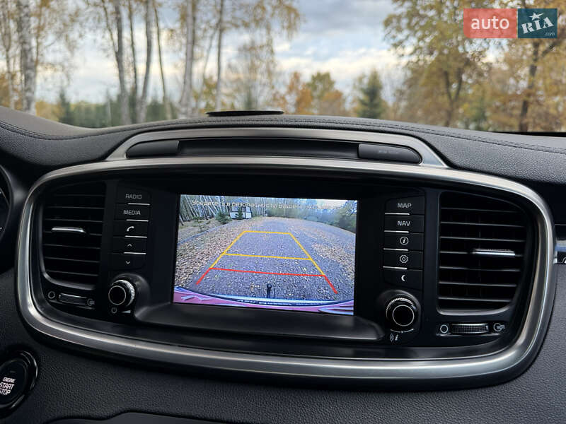 Позашляховик / Кросовер Kia Sorento 2016 в Стрию