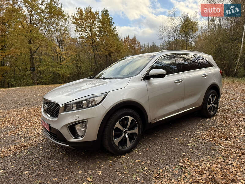 Позашляховик / Кросовер Kia Sorento 2016 в Стрию