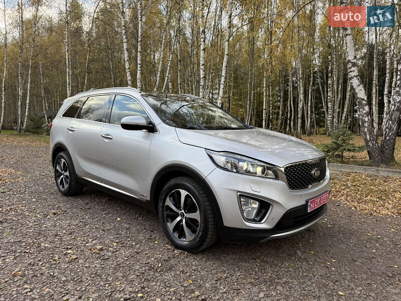 Позашляховик / Кросовер Kia Sorento 2016 в Стрию