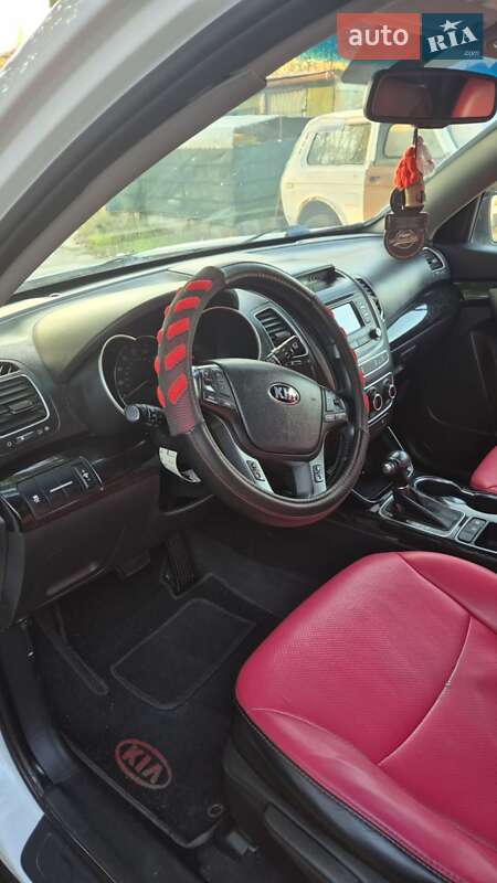 Позашляховик / Кросовер Kia Sorento 2014 в Ізмаїлі фото 3 Позашляховик / Кросовер Kia Sorento 2014 в Ізмаїлі
