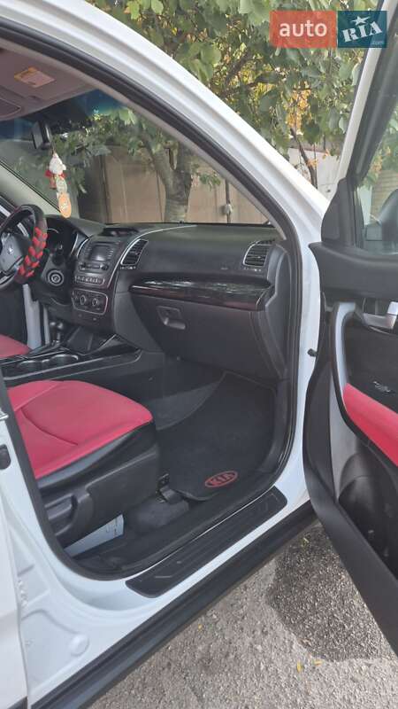 Позашляховик / Кросовер Kia Sorento 2014 в Ізмаїлі фото 8 Позашляховик / Кросовер Kia Sorento 2014 в Ізмаїлі