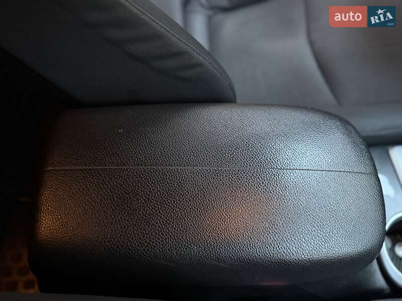 Позашляховик / Кросовер Kia Sorento 2011 в Львові фото 85 Позашляховик / Кросовер Kia Sorento 2011 в Львові