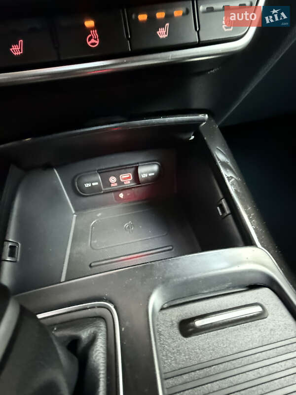 Позашляховик / Кросовер Kia Sorento 2019 в Івано-Франківську фото 23 Позашляховик / Кросовер Kia Sorento 2019 в Івано-Франківську