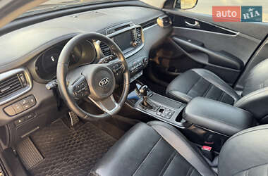 Позашляховик / Кросовер Kia Sorento 2015 в  фото 26 Позашляховик / Кросовер Kia Sorento 2015 в