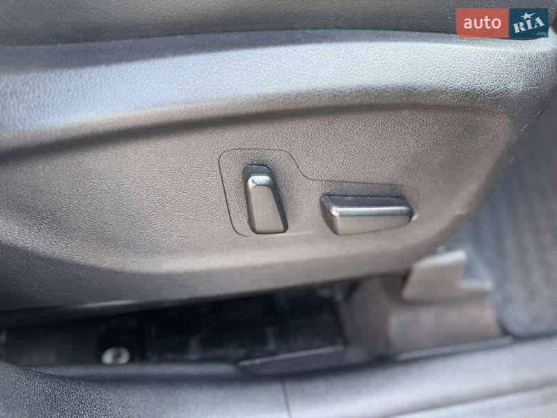 Внедорожник / Кроссовер Kia Sorento 2015 в Ивано-Франковске