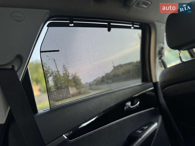 Внедорожник / Кроссовер Kia Sorento 2015 в Ивано-Франковске