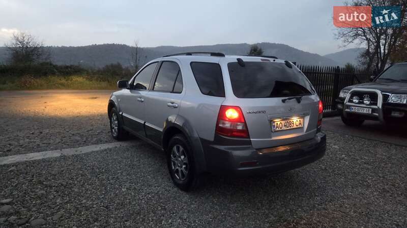 Внедорожник / Кроссовер Kia Sorento 2005 в Тячеве фото 5 Внедорожник / Кроссовер Kia Sorento 2005 в Тячеве