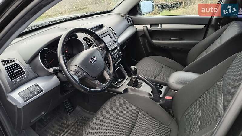 Позашляховик / Кросовер Kia Sorento 2014 в Києві