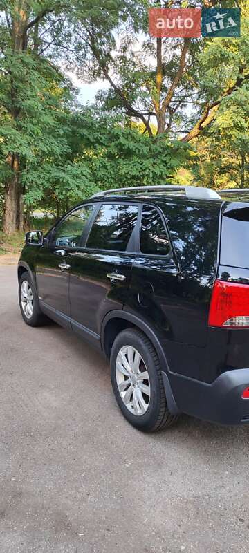 Внедорожник / Кроссовер Kia Sorento 2010 в Чернигове